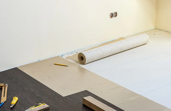 Verlegung von Trittschalldämmung